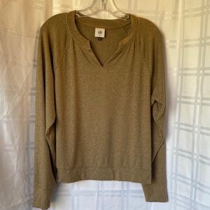 CAbi Tan Knit Pullover V Neck Shirt Top Size Medium